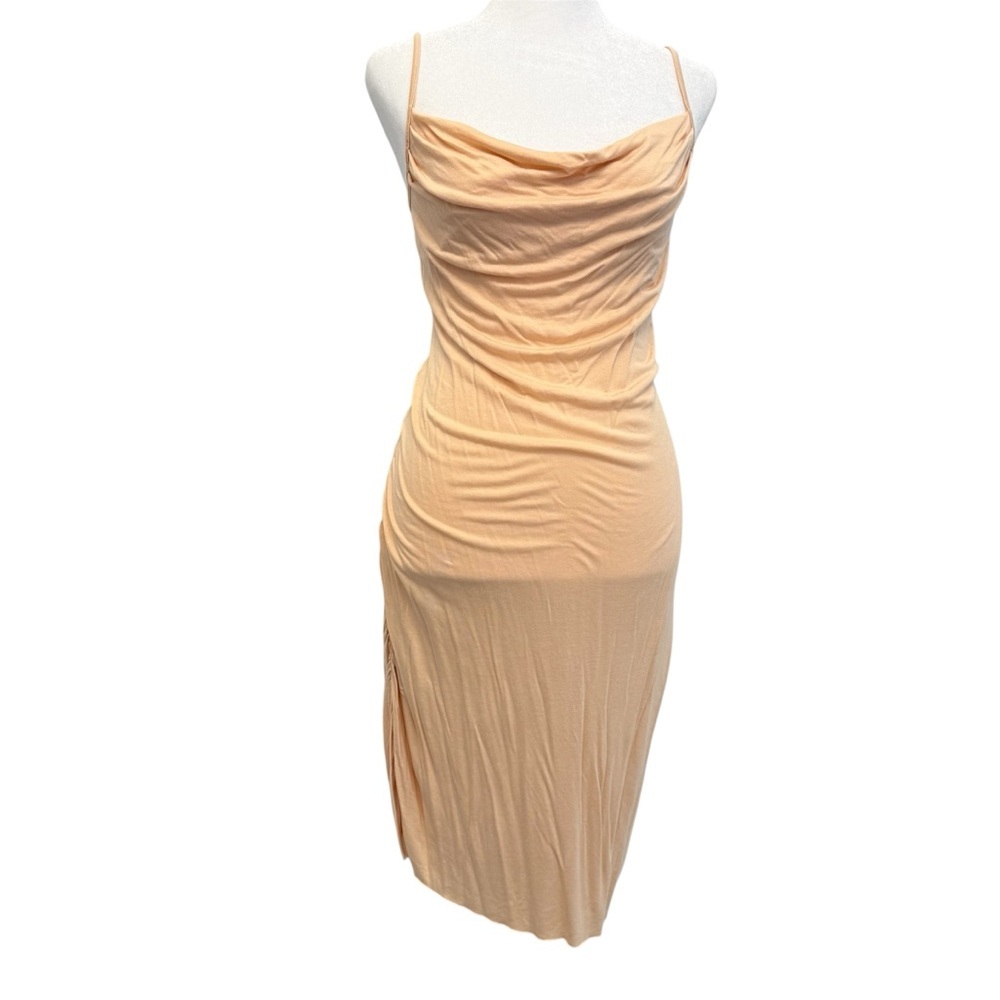Indah Midi Dress - Picture 2 of 9